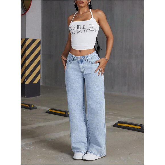 Vibrant Light Wash Y2K Baggy Jeans with Bow and Embroidery - Fall Must-Have - Picture 6 of 6